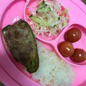 絡め焼きピーマンの肉詰め